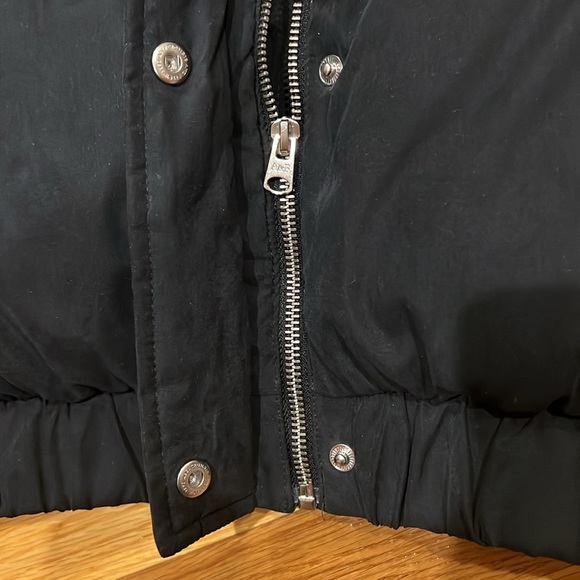 Abercrombie & Fitch Ultra Mini Puffer Coat - Picture 10 of 12